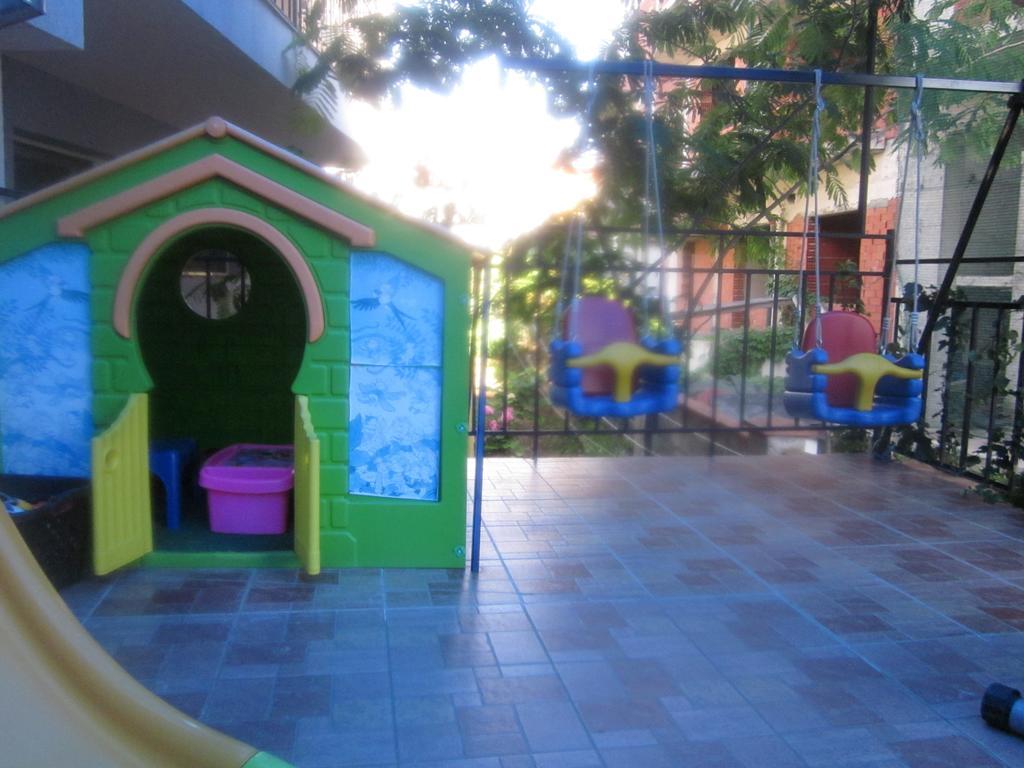 Albatros 2 Family Hotel คีตาน ภายนอก รูปภาพ